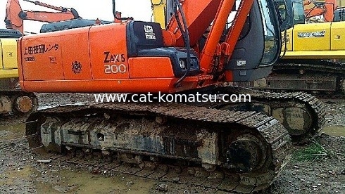Used HITACHI ZX200 Excavator