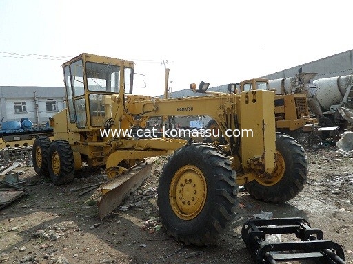 Used KOMATSU Grader Used KOMATSU GD511A Motor Grader