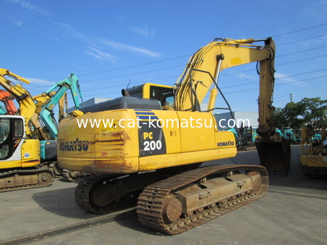 Used KOMATSU PC200-8 Excavator Nice checp