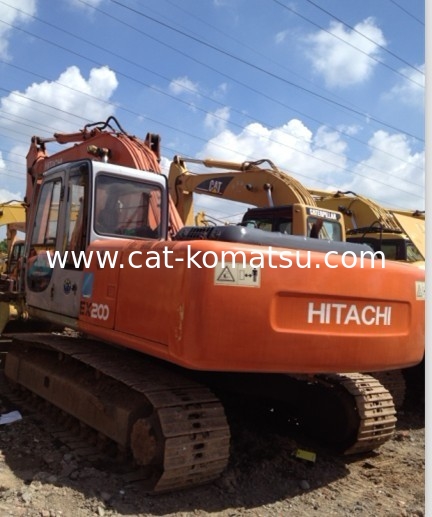 Used HITACHI EX200-5 Excavator Made in Japan