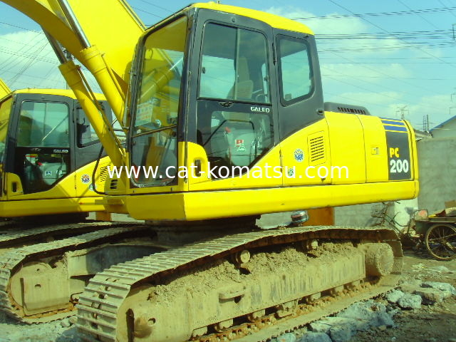 Used 2010Year KOMATSU PC200-7 Tracked Excavator Low price for sale
