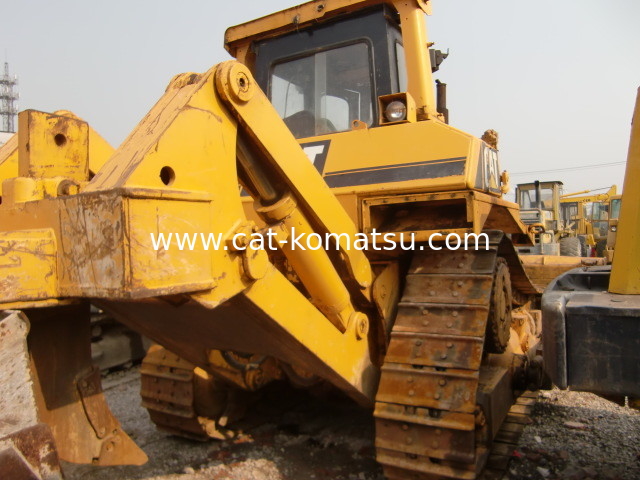 Sell Used CAT Caterpillar D7H Bulldozer