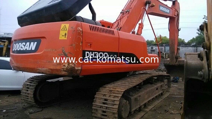 Used Doosan DH300-7 Excavator