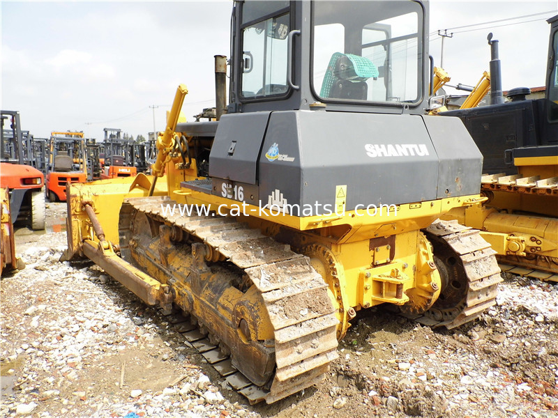 Second-hand Used SHANTUI SD16 Bulldozer Low price for sale